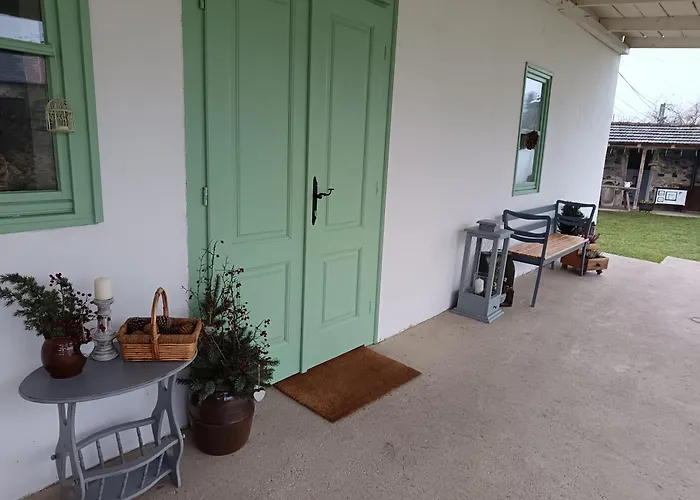 Tornac Vendeghaz Lägenhet